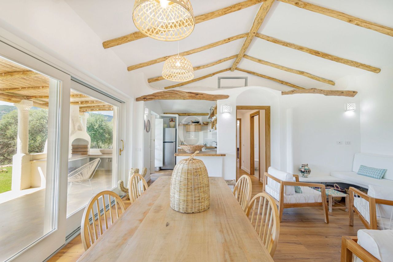 Villa en Arzachena, Italia, 200 m² - imagen 8