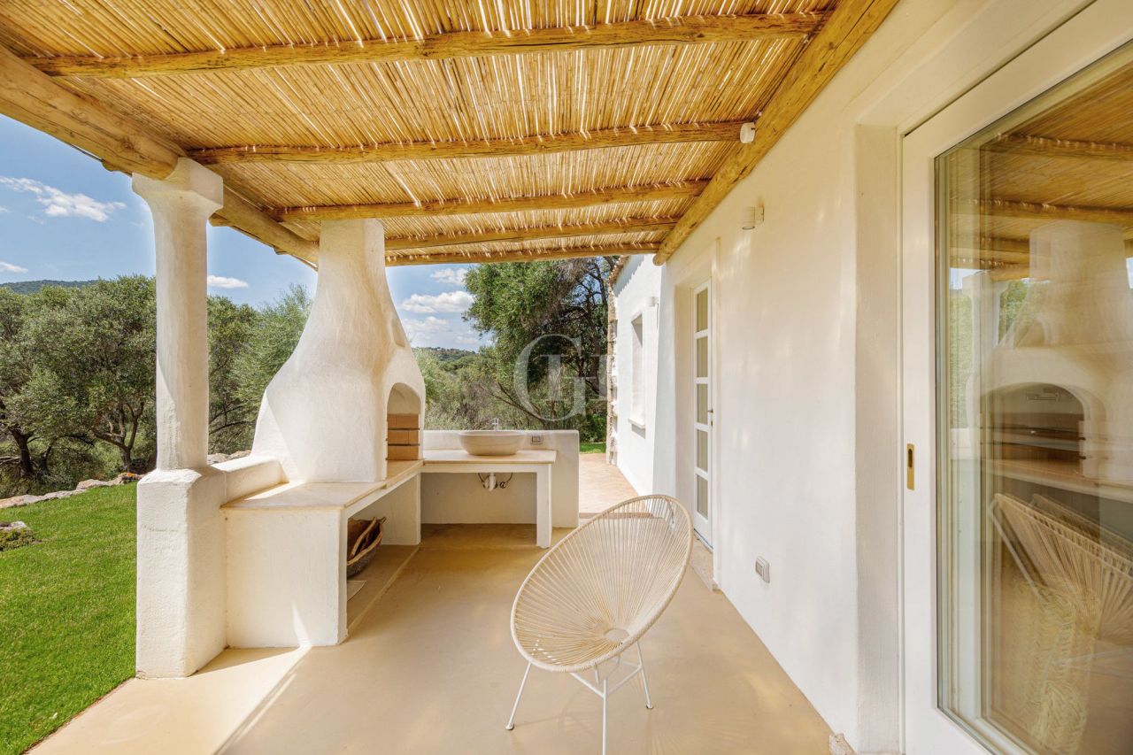 Villa en Arzachena, Italia, 200 m² - imagen 13