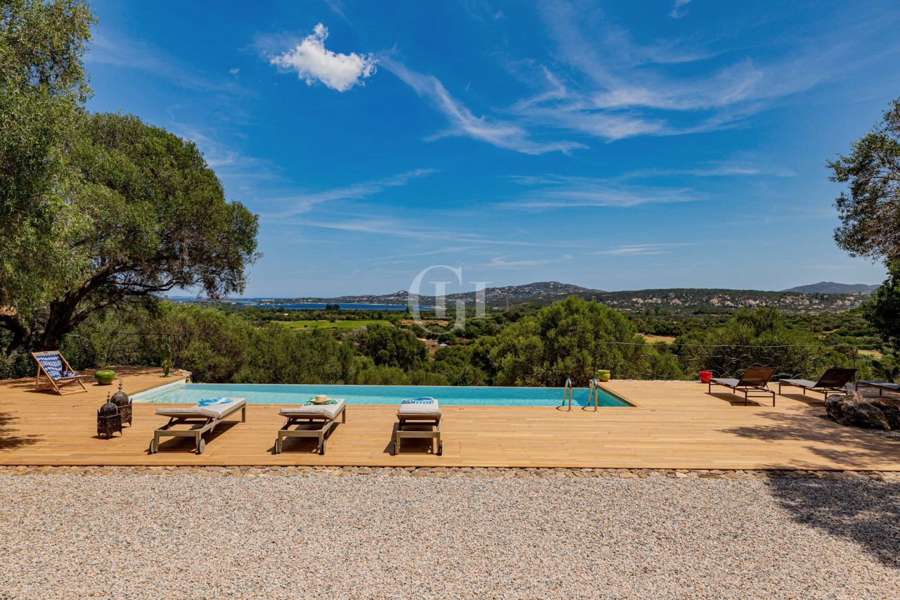 Villa en Arzachena, Italia, 200 m² - imagen 3