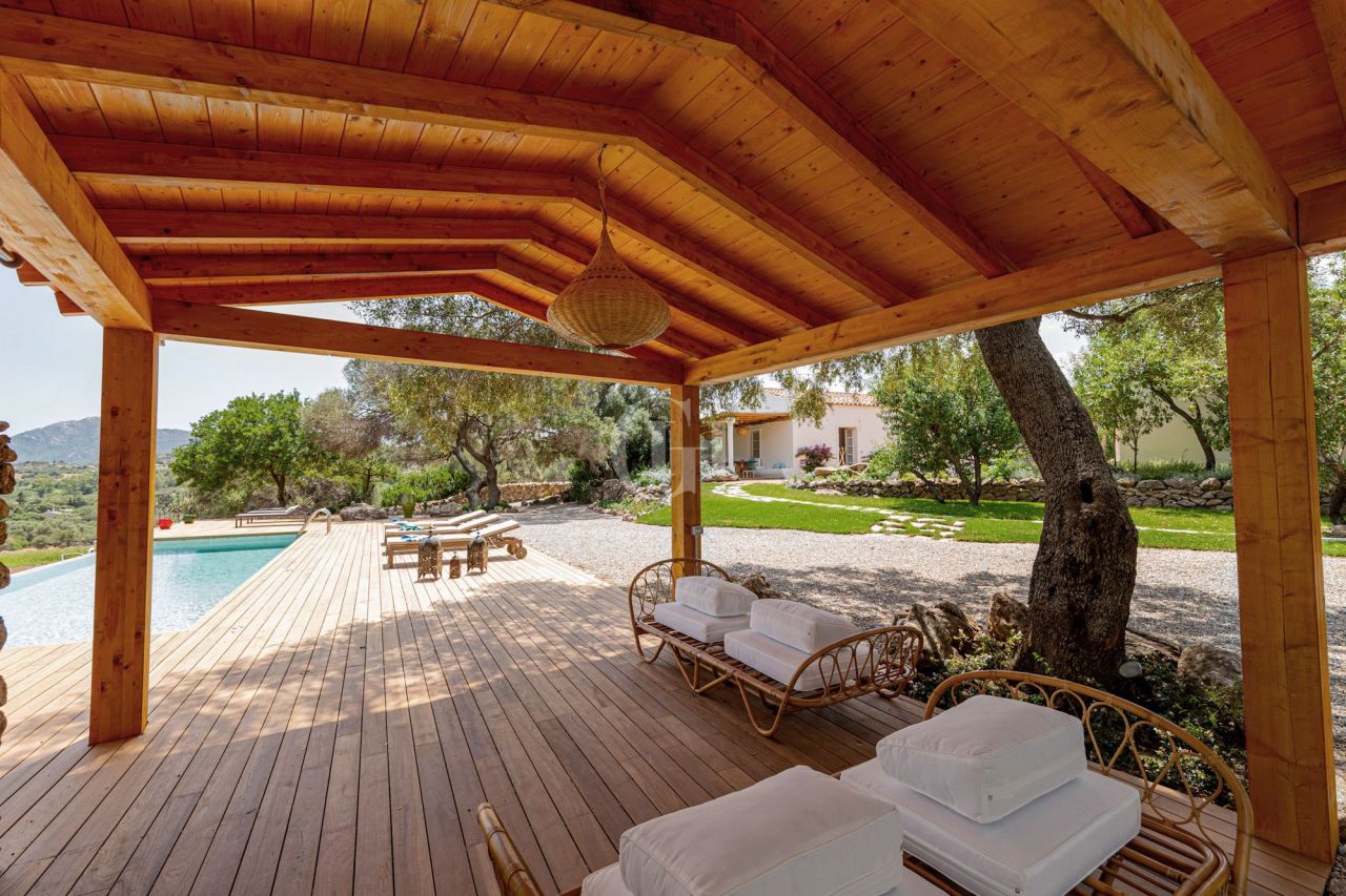 Villa en Arzachena, Italia, 200 m² - imagen 17