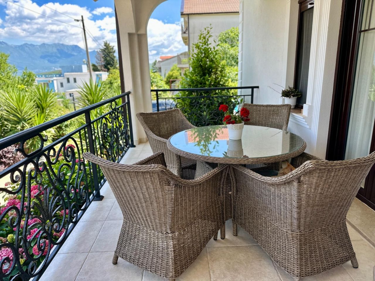 Villa on Lustica peninsula, Montenegro, 211 m² - picture 4