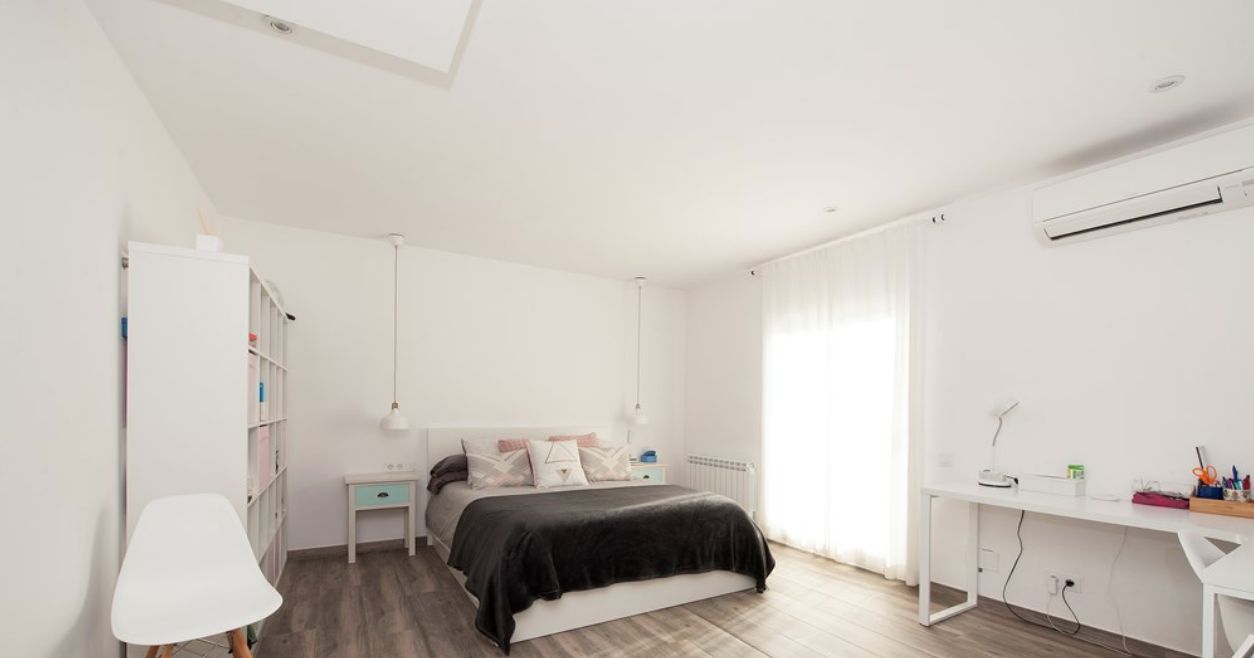 Maison à Castelldefels, Espagne, 388 m² - image 17