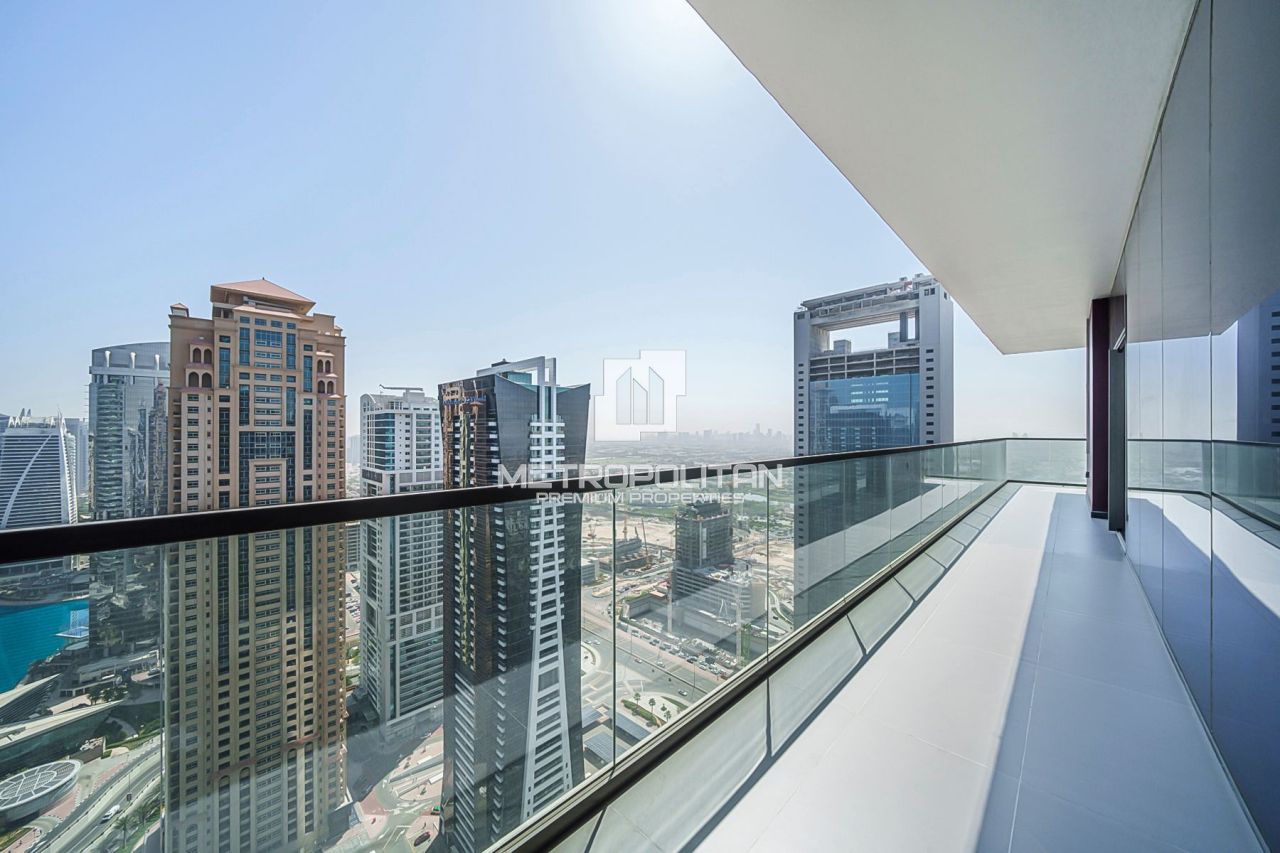 Apartamento en Dubái, EAU, 210 m² - imagen 1