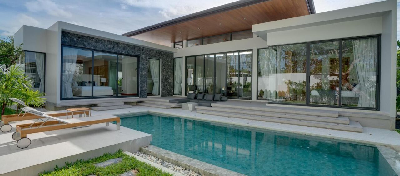 Hotel en la isla de Phuket, Tailandia, 719 m² - imagen 1