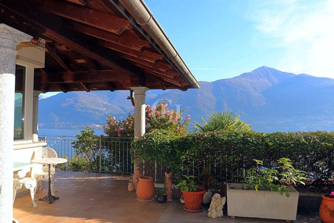 Villa por Lago de Como, Italia, 450 m² - imagen 8