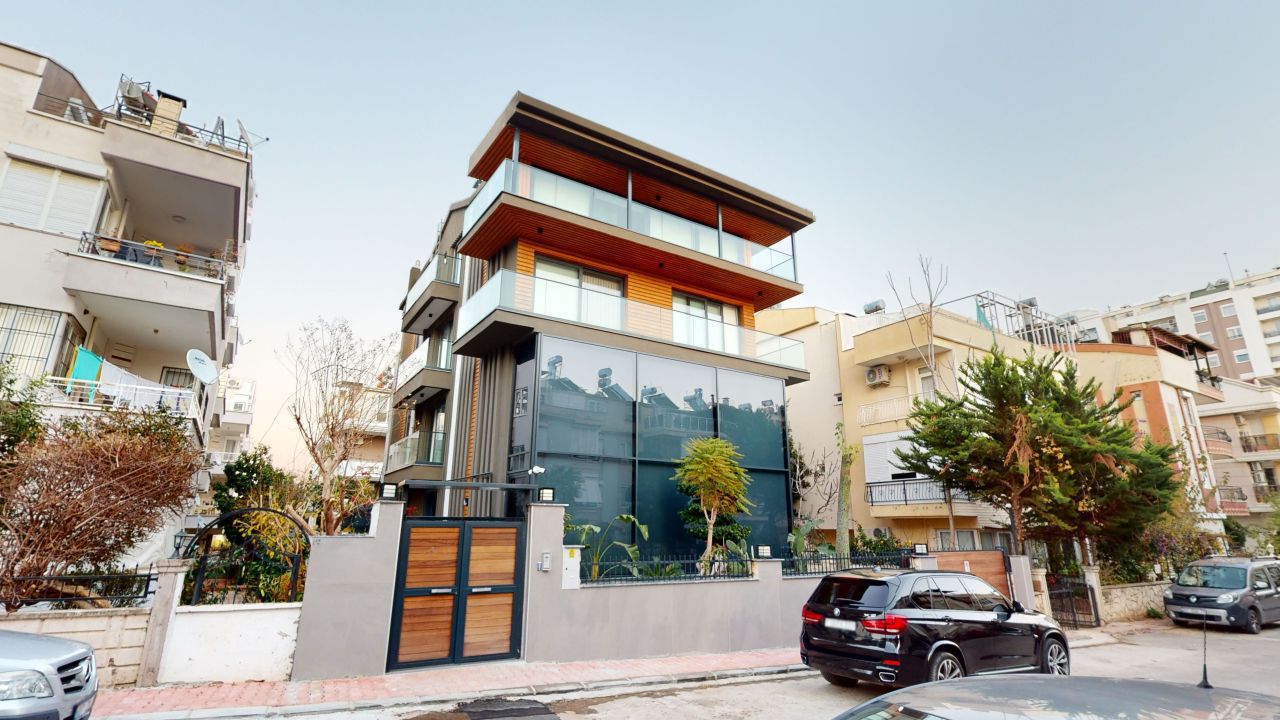 Villa a Antalya, Turchia, 800 m² - foto 1