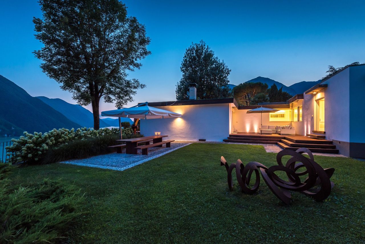 Villa in Lake Lugano, Italy, 228 m² - picture 14