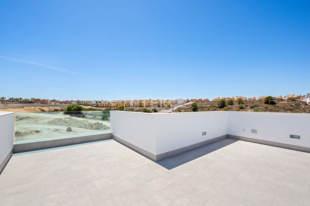 Bungalow in Algorfa, Spain, 103 m² - picture 15