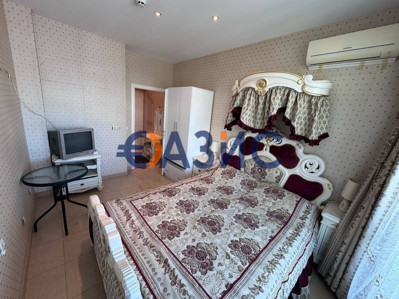 Apartment in Elenite, Bulgaria, 31 m² - picture 1