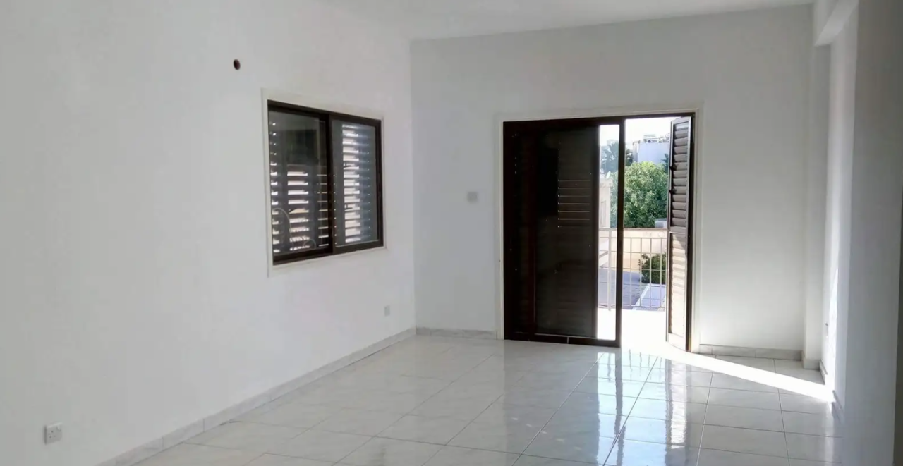 Casa lucrativa en Limasol, Chipre, 242 m² - imagen 1
