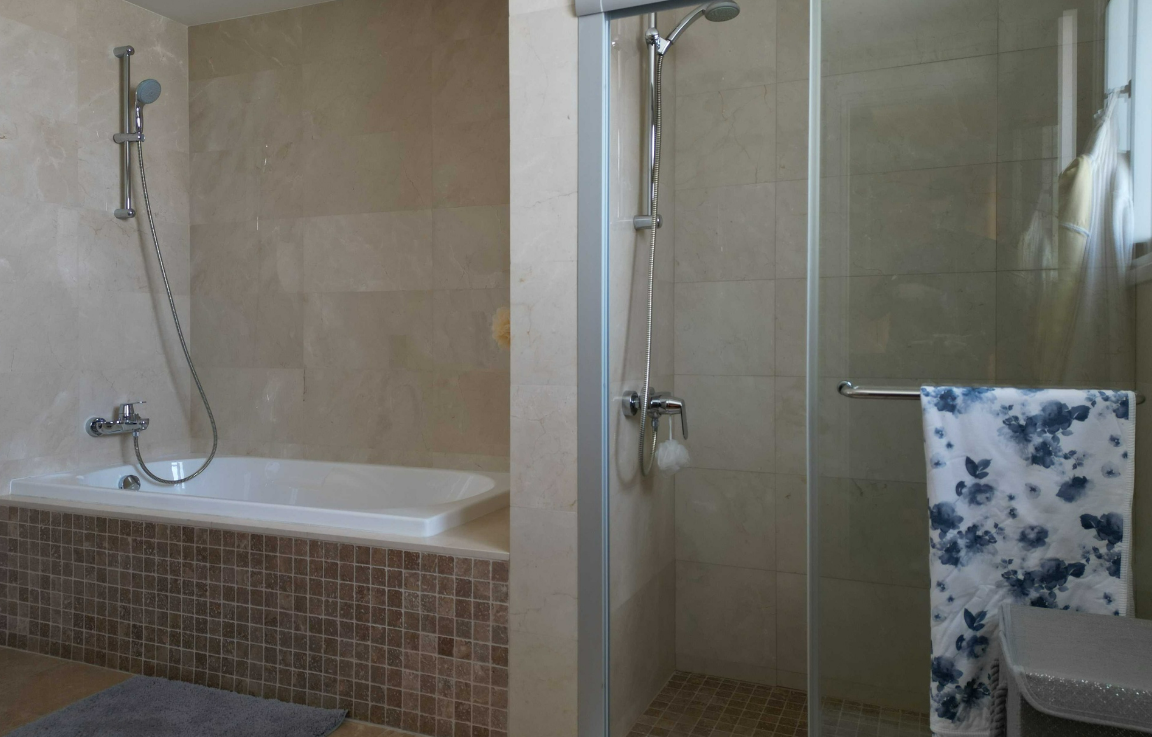 Apartment in Limassol, Cyprus, 552 m² - picture 1