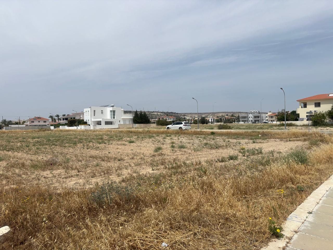 Terreno en Lárnaca, Chipre, 575 m² - imagen 1