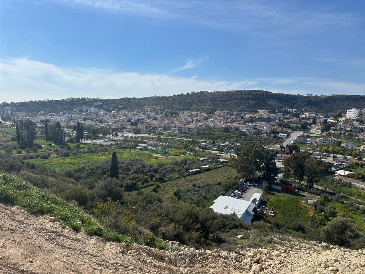 Terrain à Germasogeia, Chypre, 1 732 m² - image 1