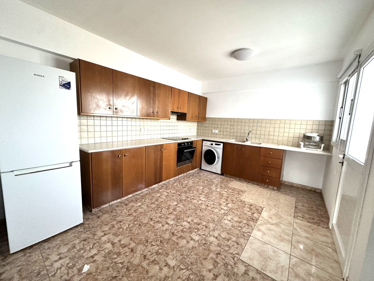 Apartment in Larnaca, Cyprus - picture 1
