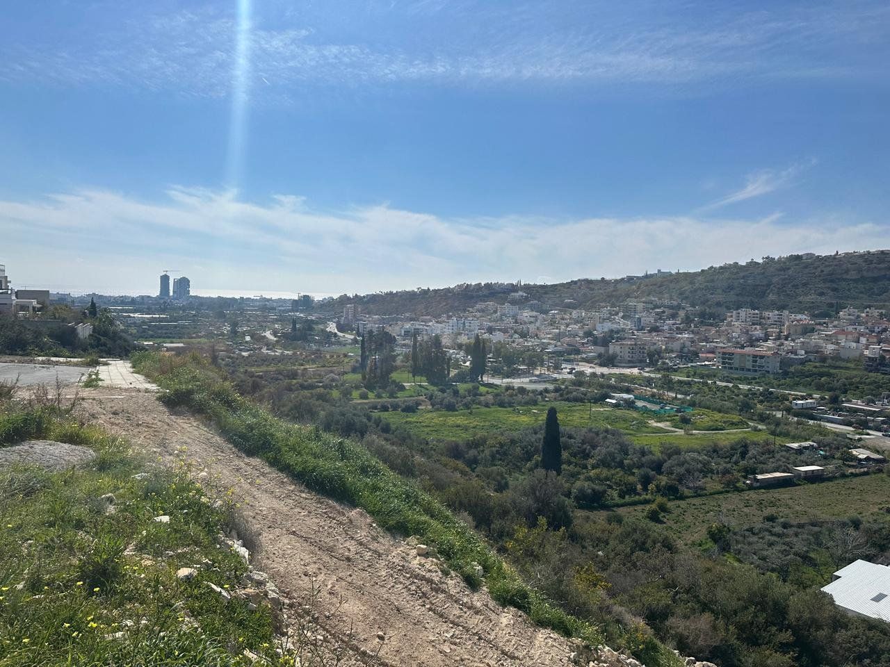 Land in Germasogeia, Cyprus, 1 732 m² - picture 2