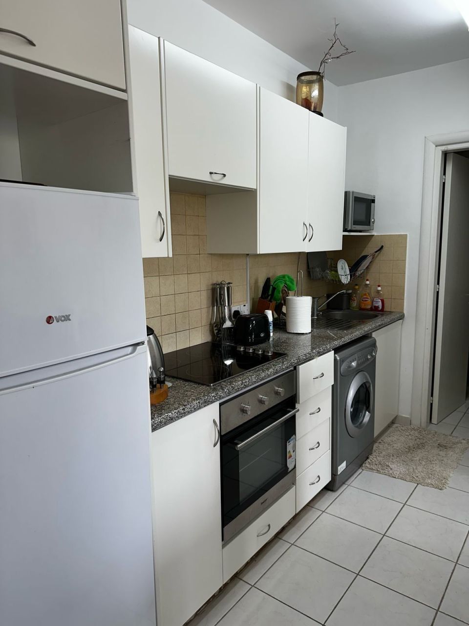 Apartment in Paphos, Cyprus - picture 3