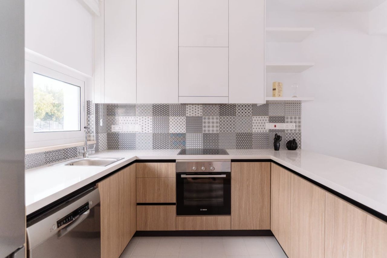 House in Paphos, Cyprus - picture 3