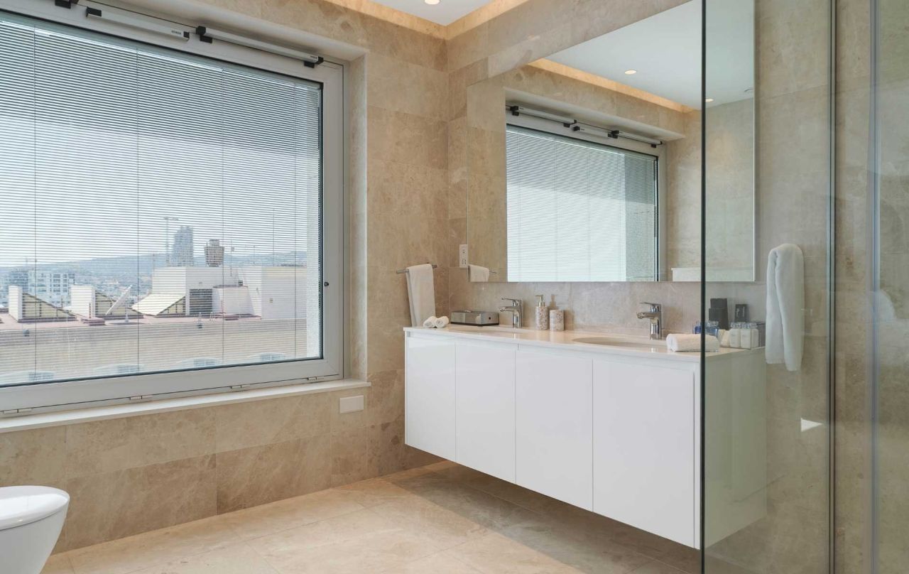 Apartment in Parekklisia, Cyprus, 240 m² - picture 8