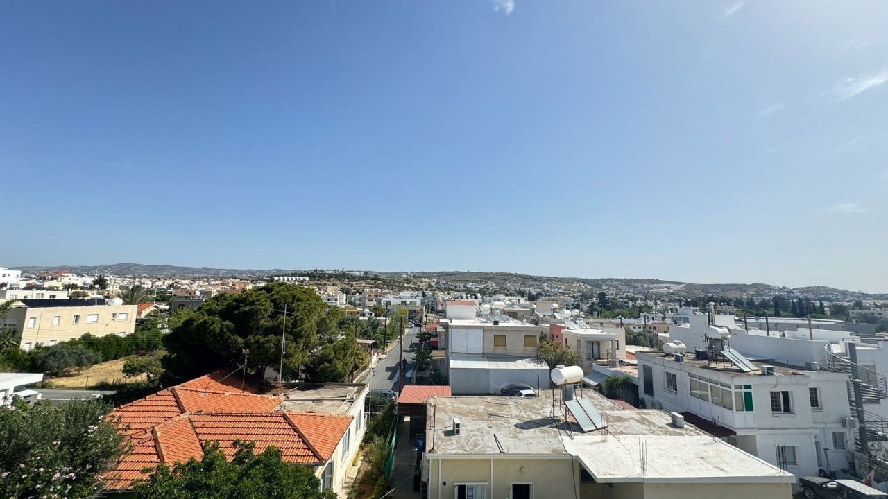 Apartment in Geroskipou, Cyprus, 76 m² - picture 13