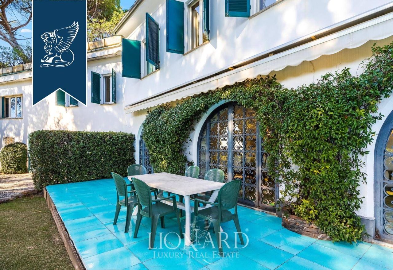 Villa à Gênes, Italie, 500 m² - image 4