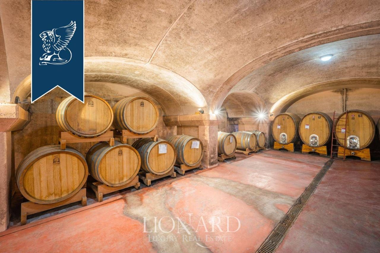 Villa a Piacenza, Italia, 3 000 m² - foto 7