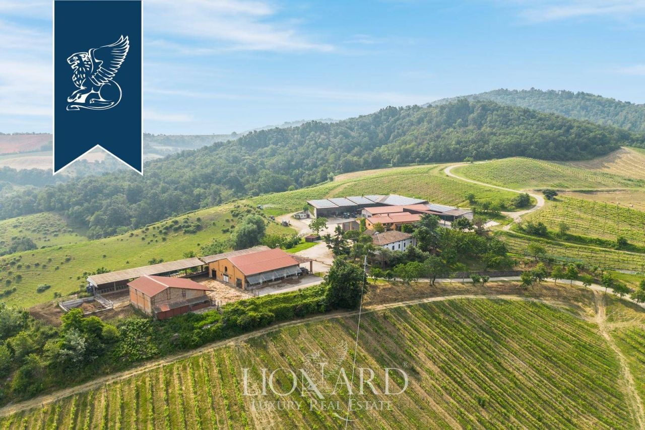 Villa a Piacenza, Italia, 3 000 m² - foto 9