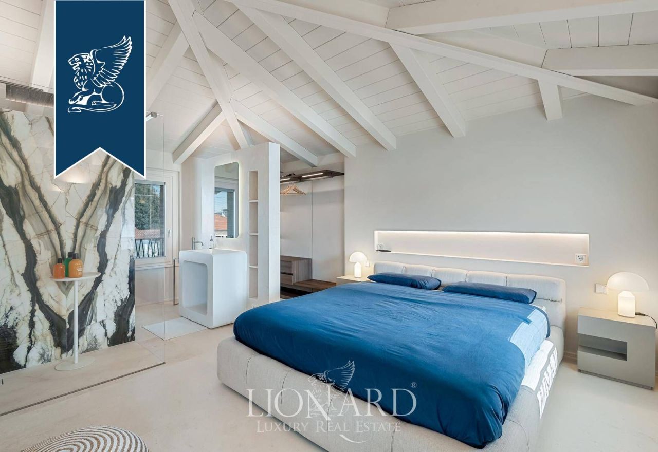 Villa in Pietrasanta, Italy, 200 m² - picture 13