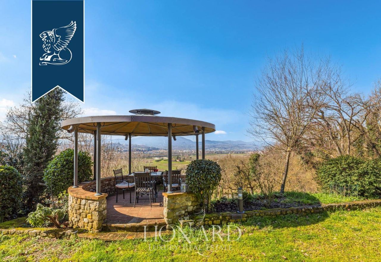 Villa en Arezzo, Italia, 860 m² - imagen 13