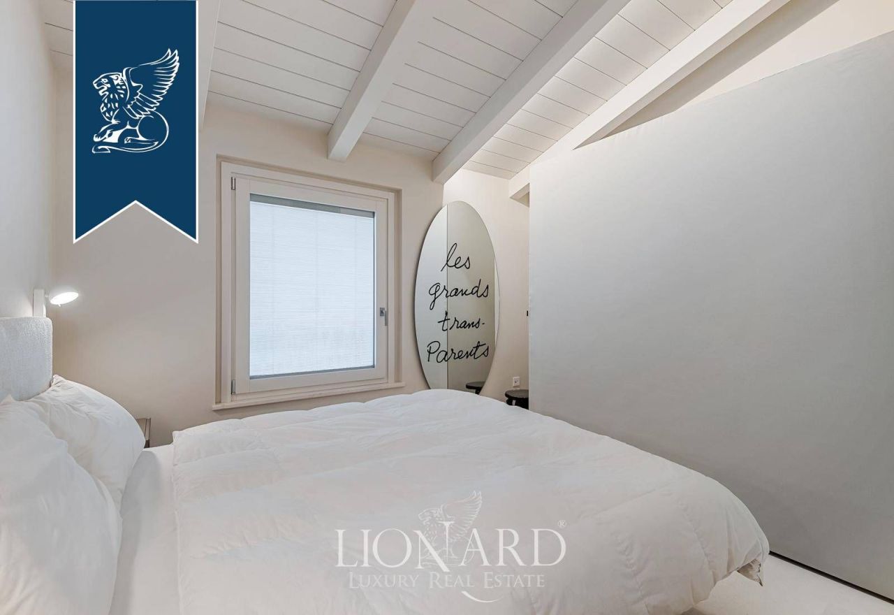 Villa in Pietrasanta, Italy, 200 m² - picture 18