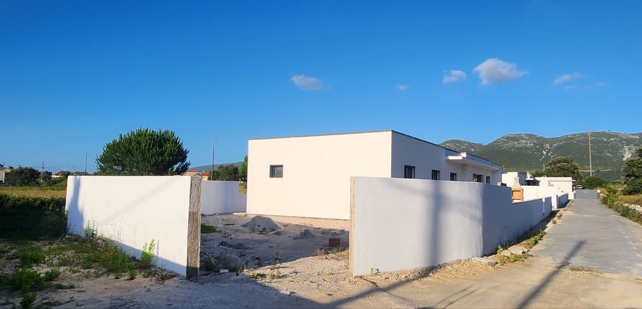 Cottage in Alcobaça, Portugal, 134 m² - Foto 1