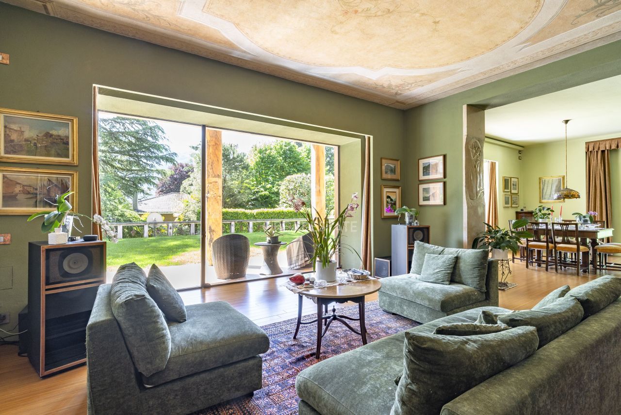Villa en Como, Italia, 751.85 m² - imagen 11