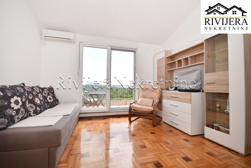 Appartement à Herceg-Novi, Monténégro, 47 m² - image 1