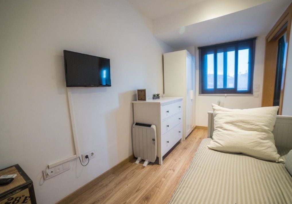 Apartment in Pineda de Mar, Spain, 91 m² - picture 6