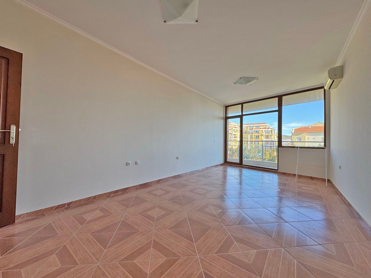 Apartment in Sveti Vlas, Bulgaria, 97 m² - picture 1