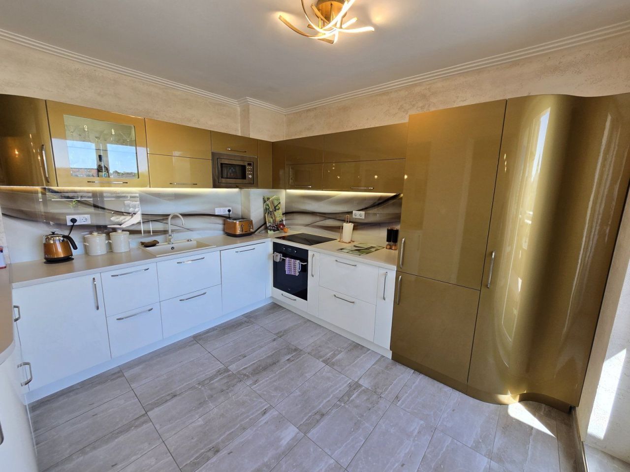 Appartement à Slantchev Briag, Bulgarie, 119 m² - image 1