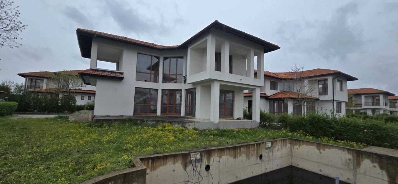 House in Aheloy, Bulgaria, 180 m² - picture 1