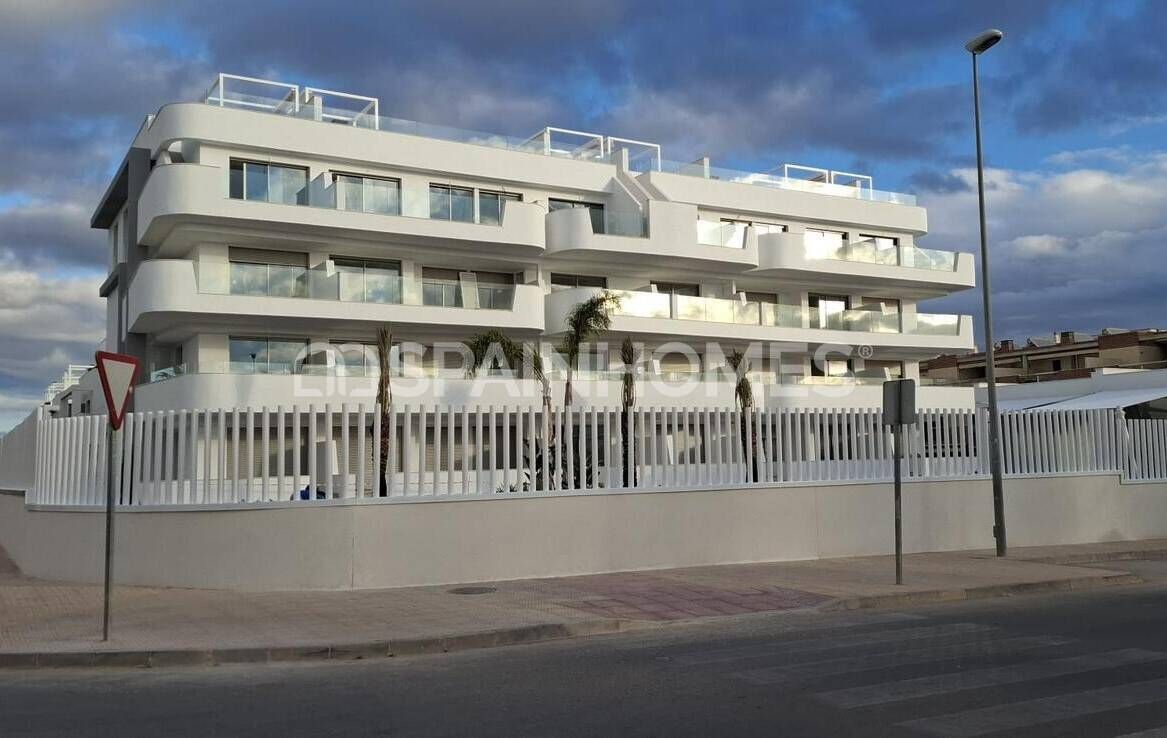 Appartement à Orihuela, Espagne, 75 m² - image 1