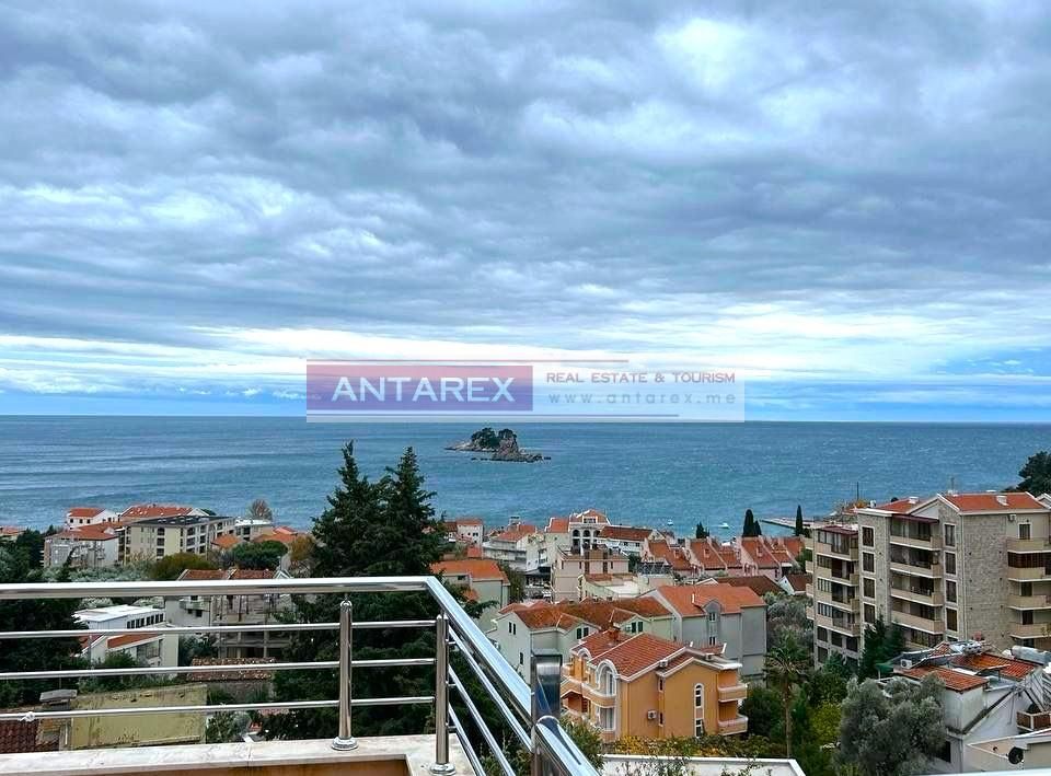 Apartment in Petrovac, Montenegro, 64 m² - Foto 1