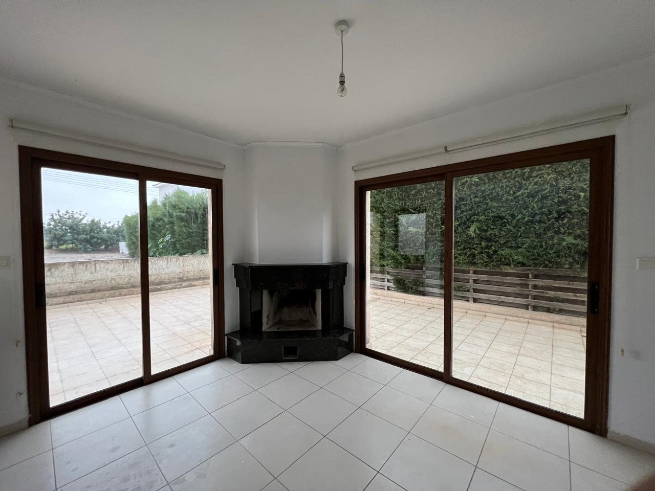 House in Paphos, Cyprus - picture 1