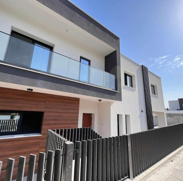 Haus in Limassol, Zypern, 265 m² - Foto 1
