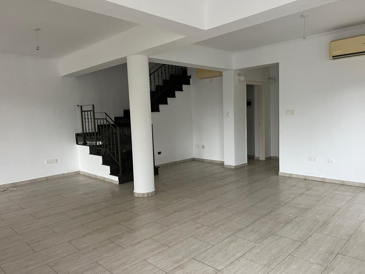 House in Paphos, Cyprus - picture 4