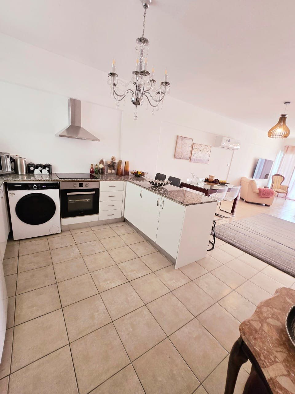 Apartment in Agios Tychon, Cyprus - picture 7