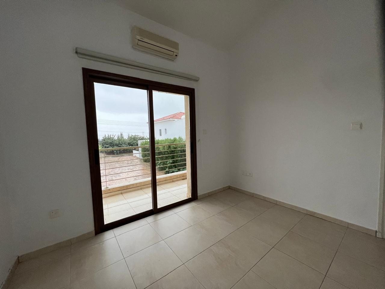 House in Paphos, Cyprus - picture 14