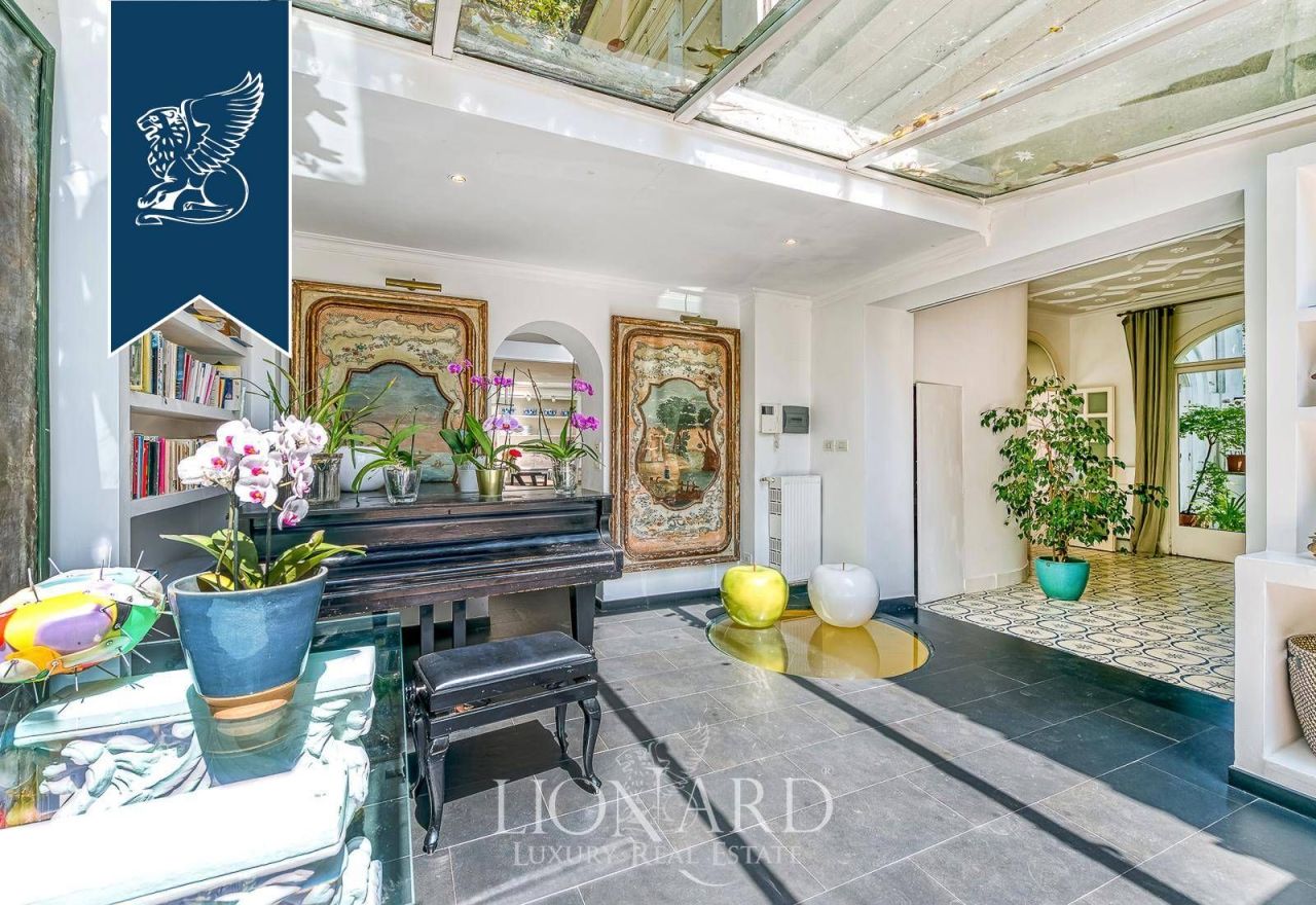 Villa en Roma, Italia, 299 m² - imagen 8