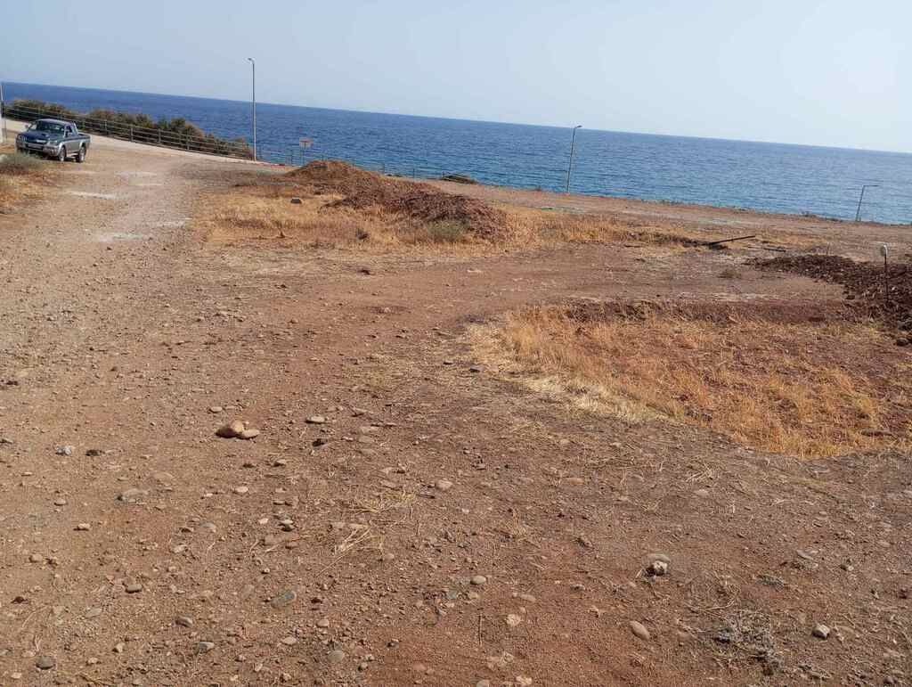 Terrain à Iérapétra, Grèce, 1 175 m² - image 1