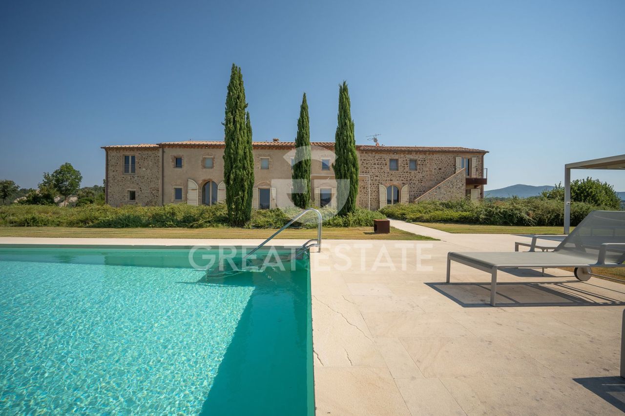 House in Volterra, Italy, 875 m² - picture 2