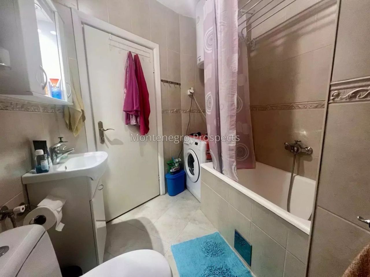 Apartment in Kotor, Montenegro, 81 m² - picture 10