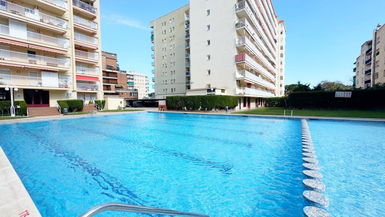 Apartamento en Malgrat de Mar, España, 78 m² - imagen 15