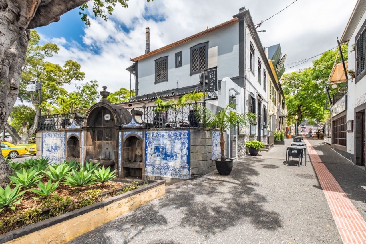 Casa su Madeira, Portogallo, 246 m² - foto 1