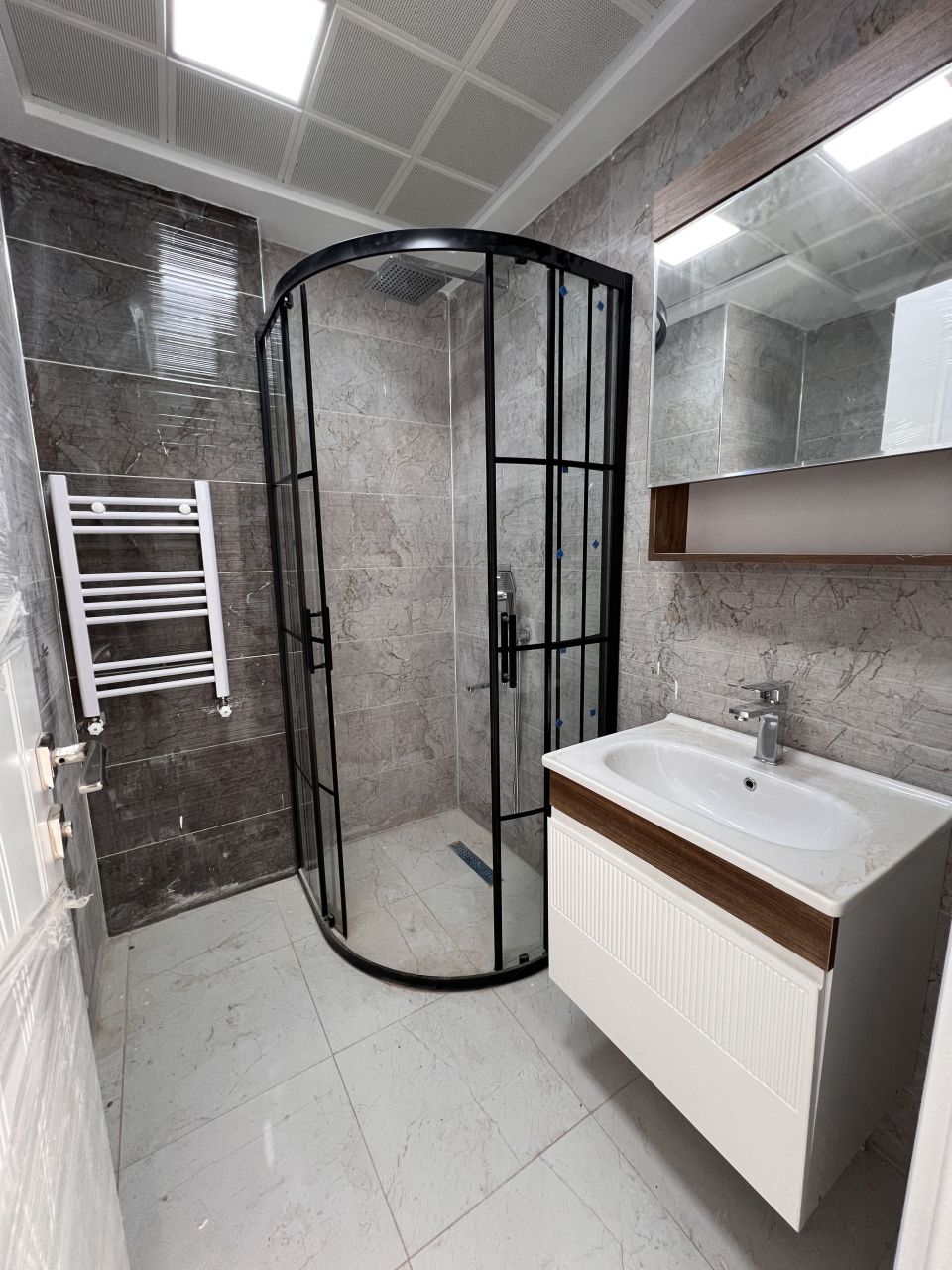 Piso en Mersin, Turquia, 59 m² - imagen 1